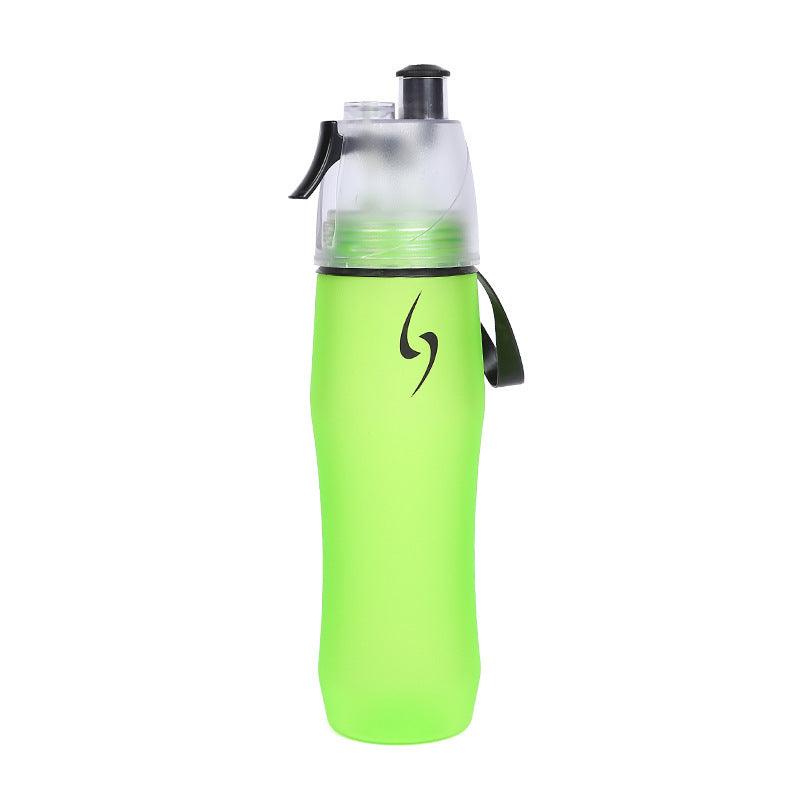 Green spray sports bottle with mist sprayer and ergonomic grip, 740ml capacity.